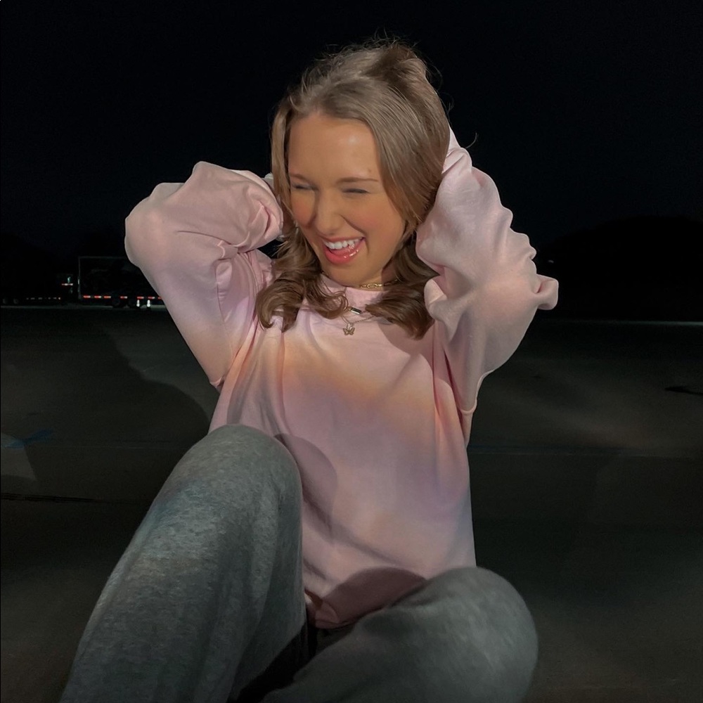 Meet your Posher, Hailey